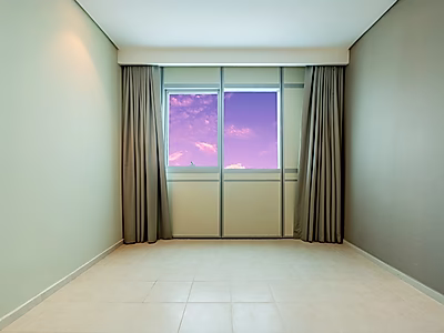 فرصه استثمارية في ابراج لاجونا غرفه وصاله اطلاله بحر