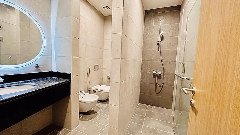Luxurious 2BR+Maid Furnished Apt. In The Pearl - Photo 7
