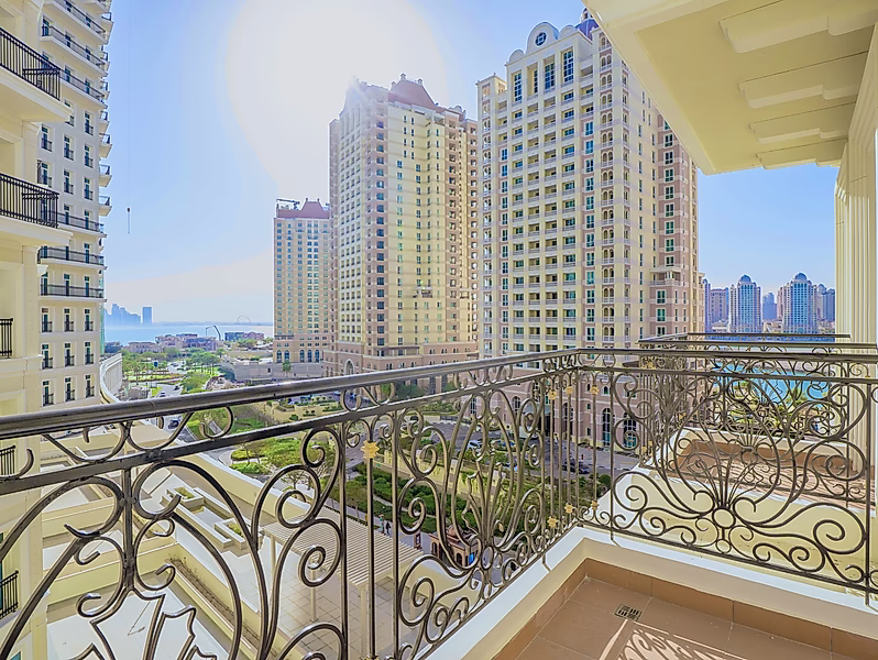 LUXURIOUS 1BR FURNISHED APARTMENT | THE PEARL - Photo 6