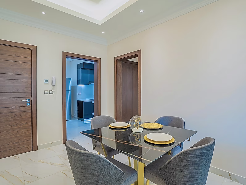 EXQUISITE 1BR FURNISHED APARTMENT | THE PEARL - Photo 3