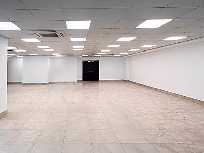 مكتب بمساحة مفتوحة في السد | 351 متر مربع