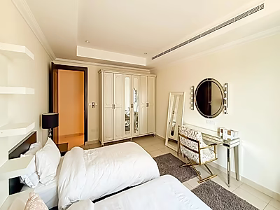 Elegant 3-Bedroom Apartment with Maid’s Room & Stunning Marina View | Porto Arabia, The Pearl-Qatar