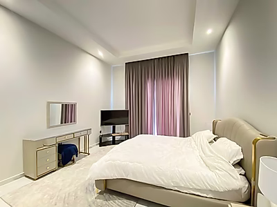 650k DOWN PAYMENT | 1 BEDROOM APARTMENT | TENANATED | LUSAIL