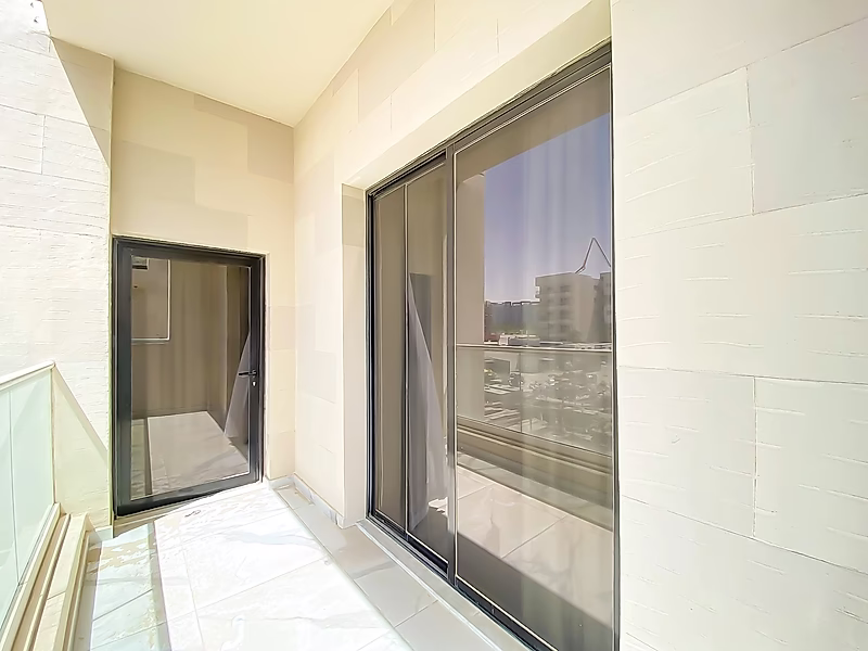 دفعة أولى 650 ألف | شقة غرفة نوم واحدة | مؤجّرة | لوسيل - Photo 11