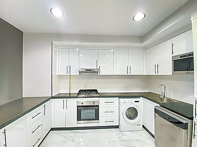 650k DOWN PAYMENT | 1 BEDROOM APARTMENT | TENANATED | LUSAIL