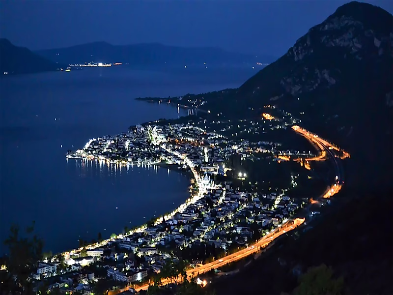 أرض على شاطئ البحر للبيع - كامينا فورلا، اليونان | موقع مثالي لتطوير منتجع أو فندق - Photo 9