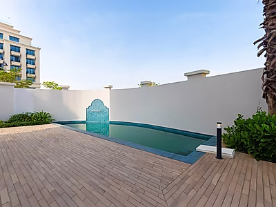 Smart Ultra-Luxury Villa for Executive Living