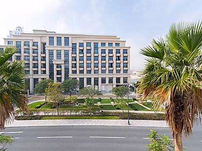 Smart Ultra-Luxury Villa for Executive Living