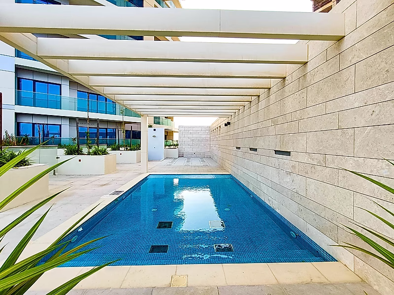 تراس كبير 2 سرير | مفروشة | شاملة الفواتير - Photo 35