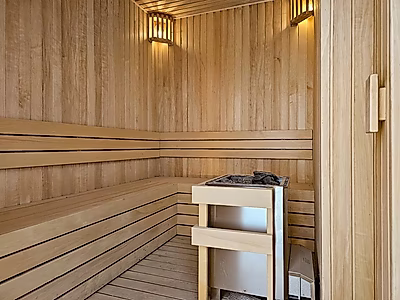 إطلالة على الشارع | شقة مفروشة من غرفتي نوم | لوسيل