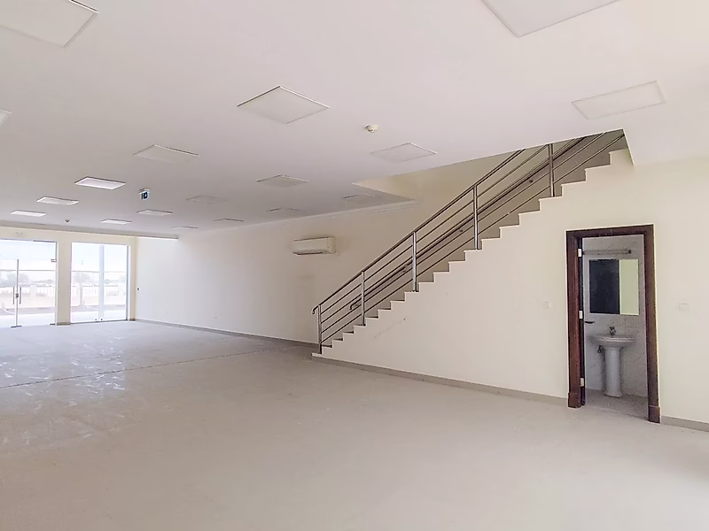 B+G+M | FOOD WAREHOUSE | COLD STORAGE | SHOWROOM | OFFICES | ROOMS - Photo 7