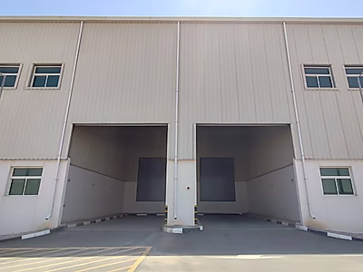 B+G+M | مستودع أغذية | تخزين بارد | صالة عرض | مكاتب | غرف