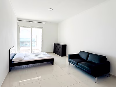 استيقظ على إطلالات الواجهة البحرية - استوديو سكن في فيفا بحرية