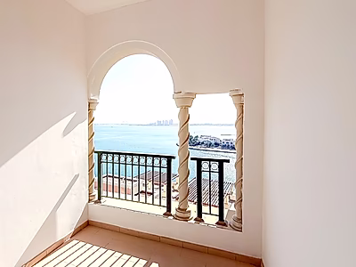 استيقظ على إطلالات الواجهة البحرية - استوديو سكن في فيفا بحرية