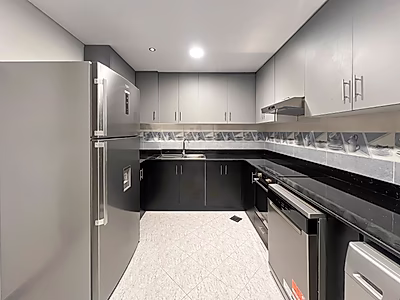 شقة مكونة من غرفتي نوم مؤثثة بالكامل في قرية جياردينو.