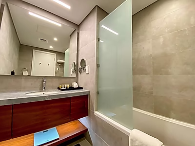 ALL INCLUSIVE | SERVICED 2BR FURNISHED APARTMENT | WEST BAY