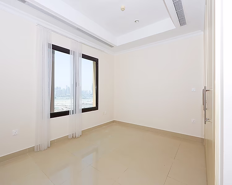 GREAT INVESTMENT! 1-BEDROOM HIGH FLOOR | PORTO - Photo 5