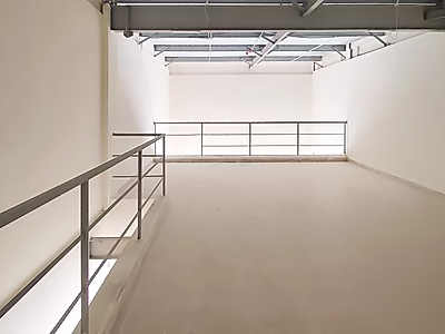 مجمع تجاري متكامل | موقع مميز | فترة سماح