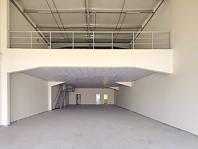 مجمع تجاري متكامل | موقع مميز | فترة سماح