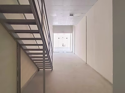 مجمع تجاري متكامل | موقع مميز | فترة سماح